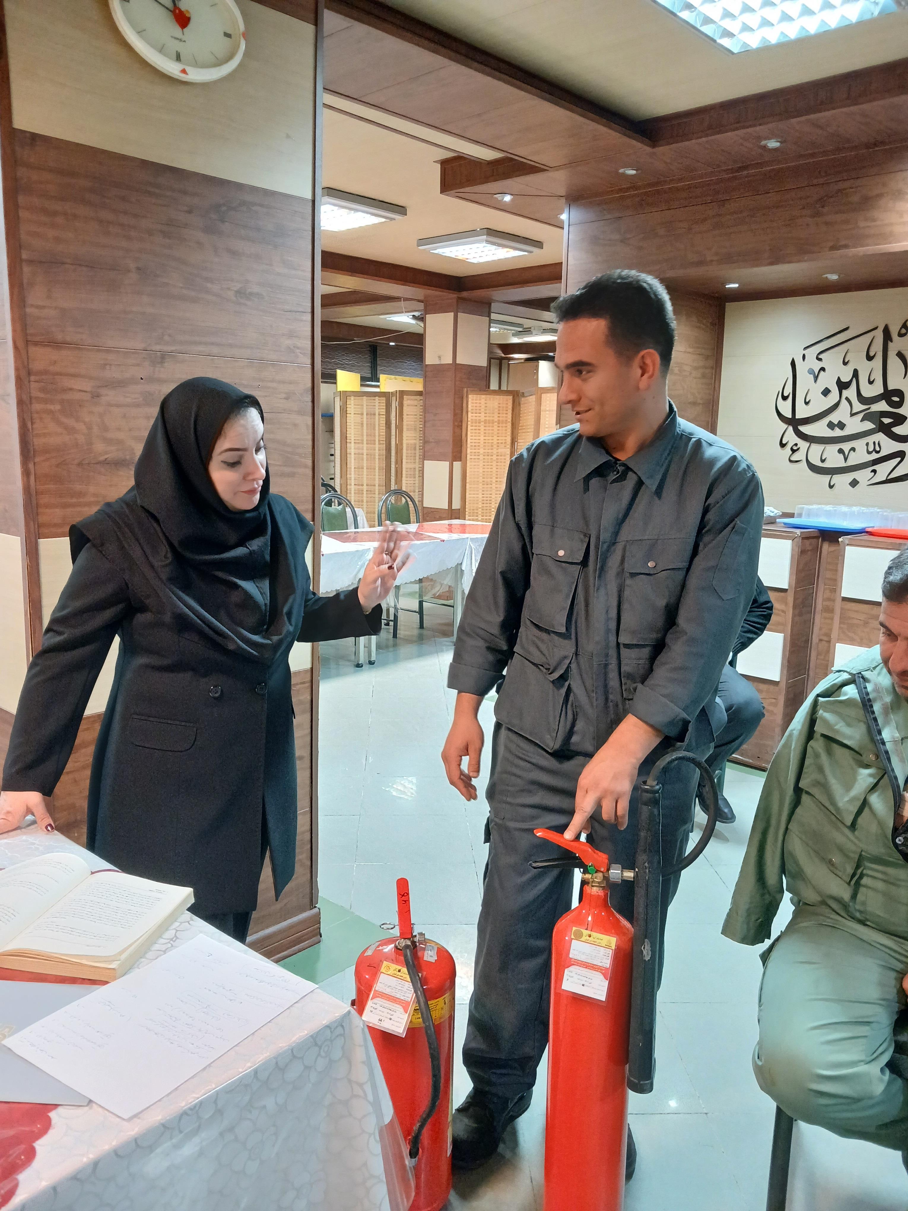 آتش نشانی 10